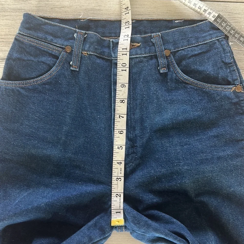 Wrangler classic patch size 9 womens jeans